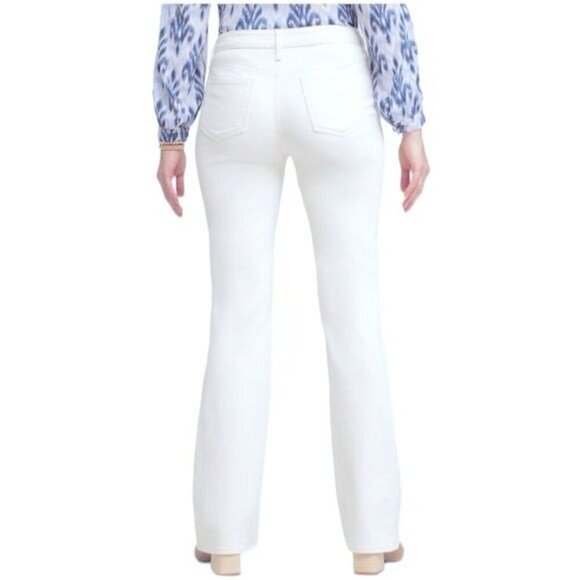 Chico's Platinum White Bootcut Jeans Size 6 / Chico's Size 0.5 Mid Rise Jeans - Picture 2 of 12